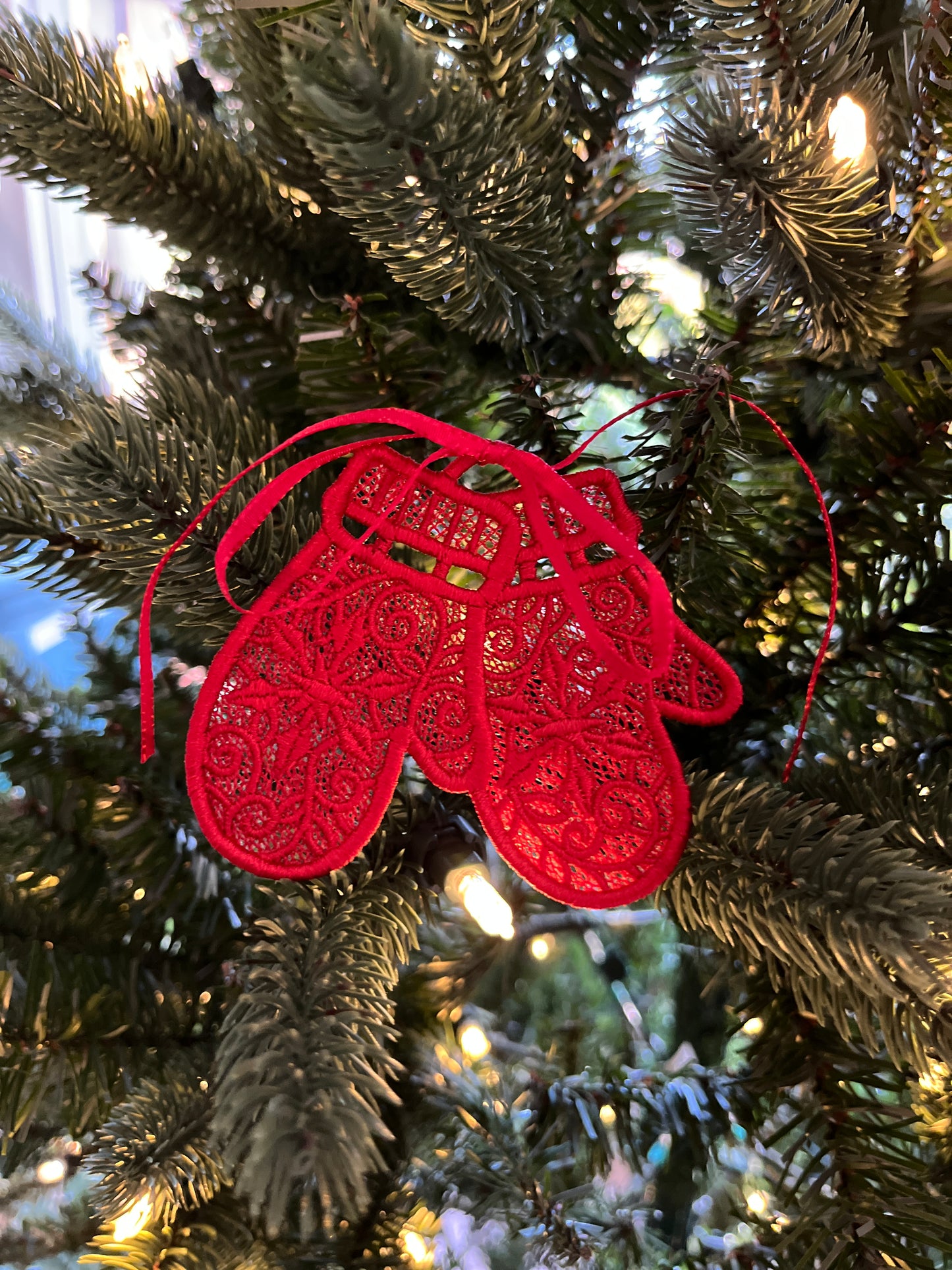 Ornament - Christmas Mittens